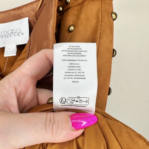 NWT Anthropologie Mare Mare Faux Suede Rivet Trim Studded Mini Skirt Small - Picture 8 of 13